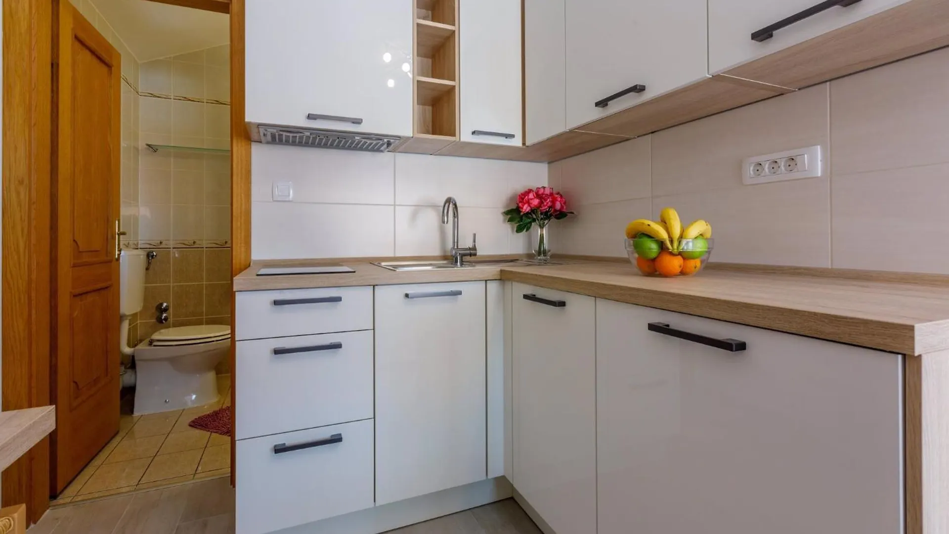 Apartments In Dramalj 39298