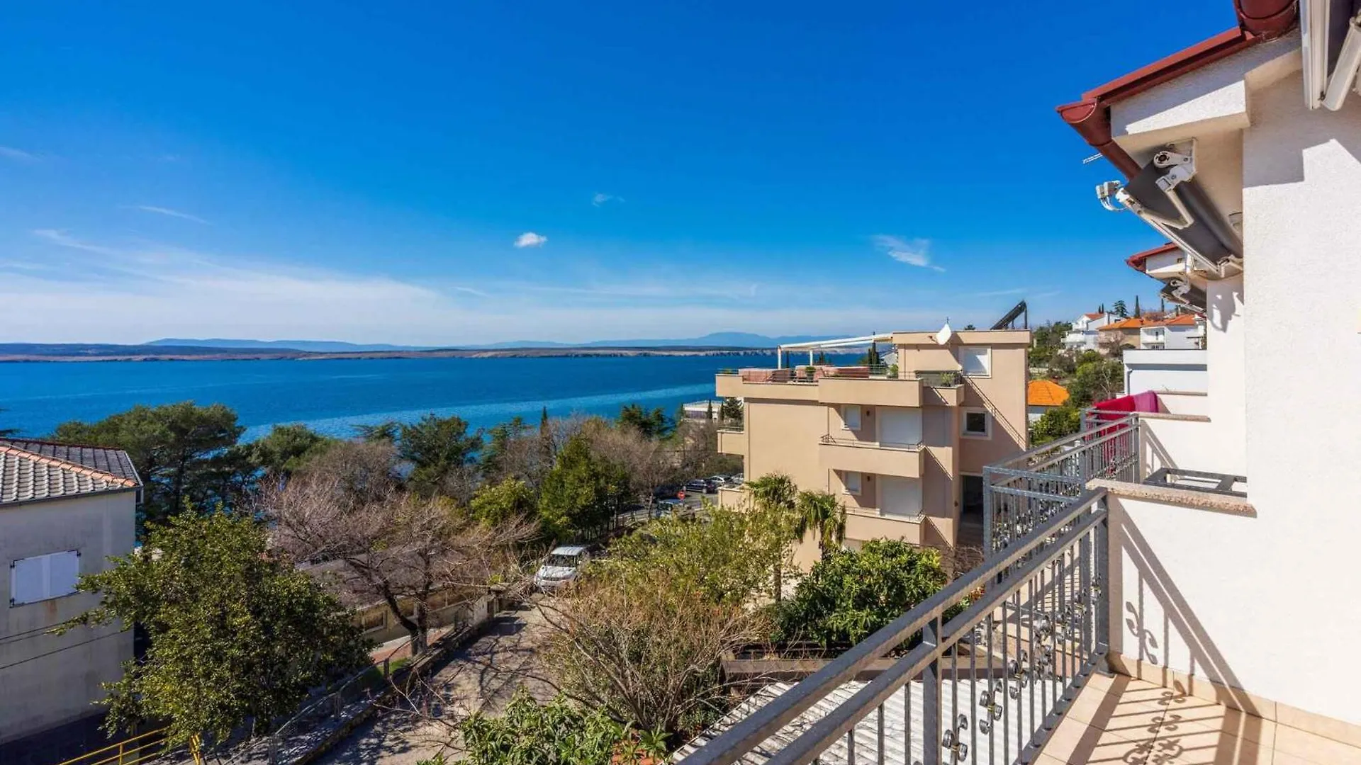 Apartments In Dramalj 39298 Croatia