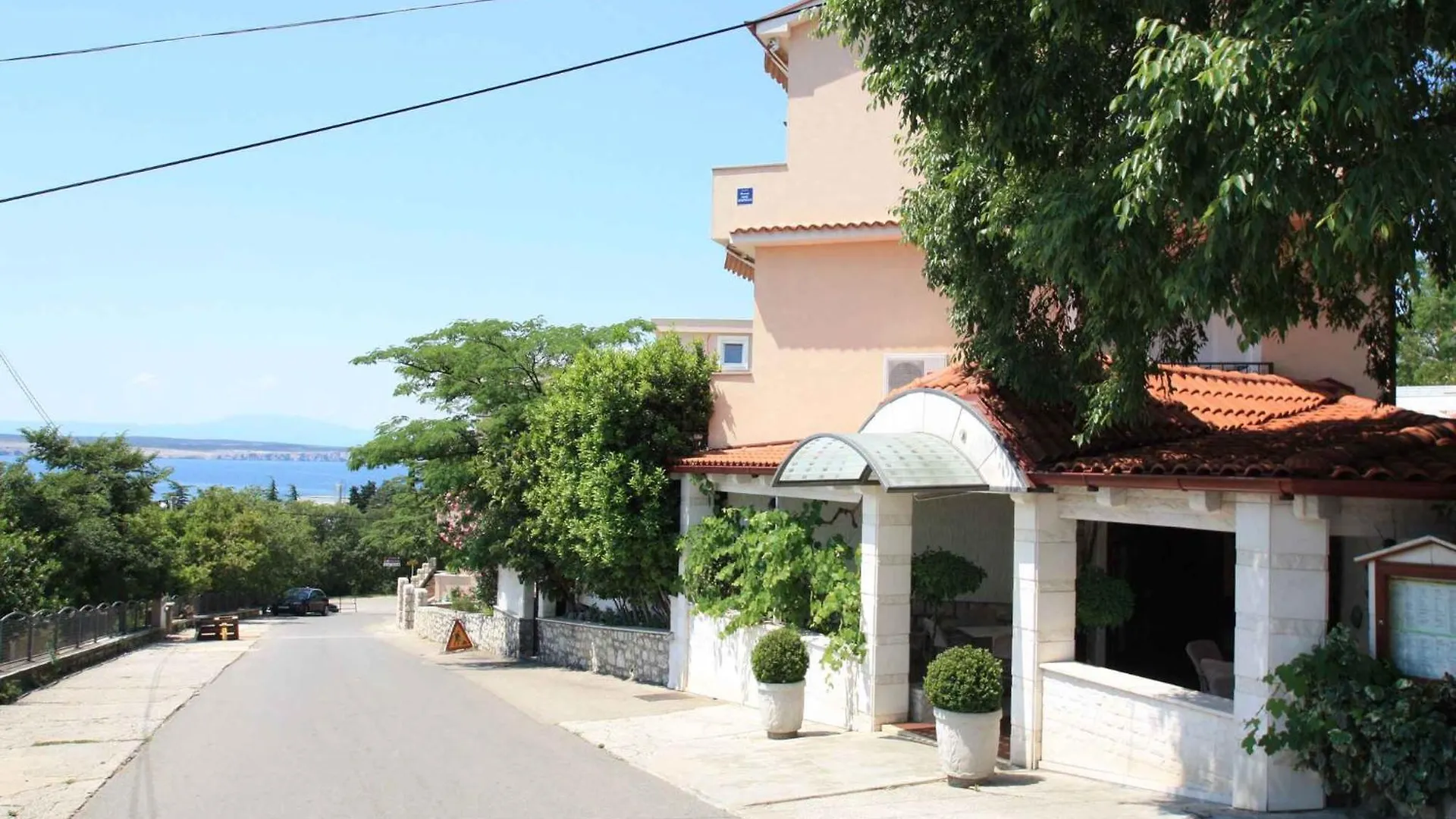 Apartments In Dramalj 39298 Croatia